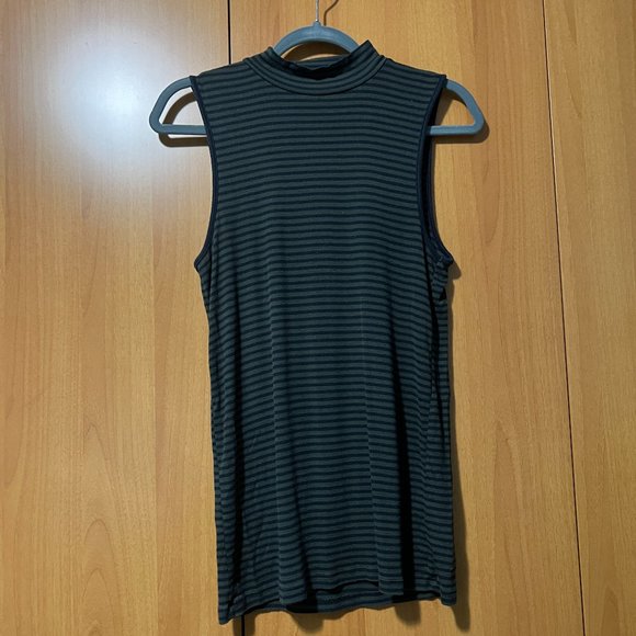 GAP Green Navy Striped Mock Neck Top Stretch - Picture 1 of 3